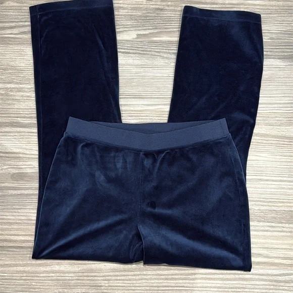 JUICY Velour Sweatpants - Picture 2 of 5